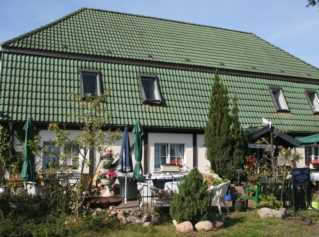 Romantik Landhaus & Pension Klaps Liebling Lubben Exterior photo